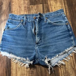 Vintage wrangler cutoff Jean shorts